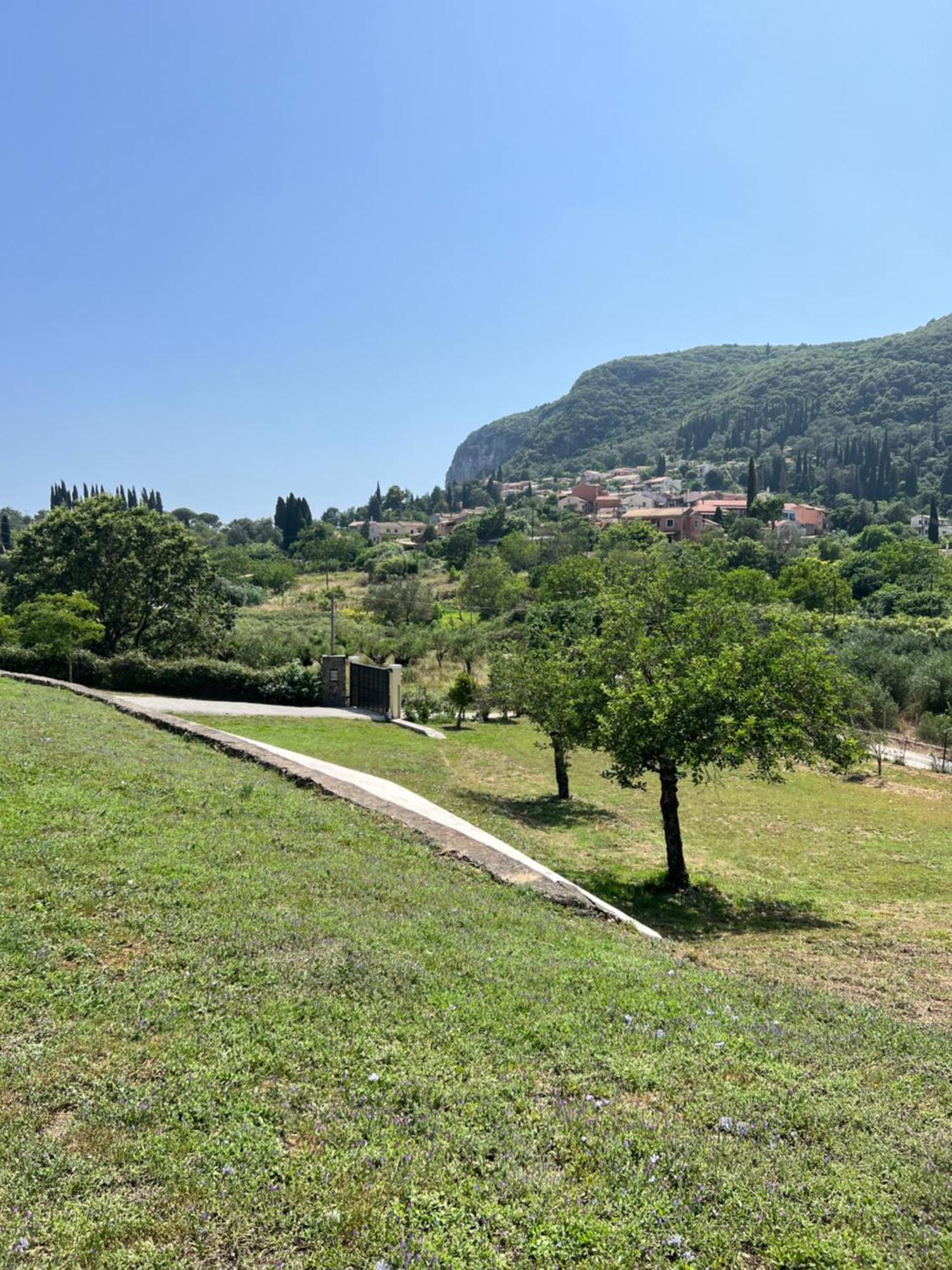 Villa Alexakis Doukádes Esterno foto