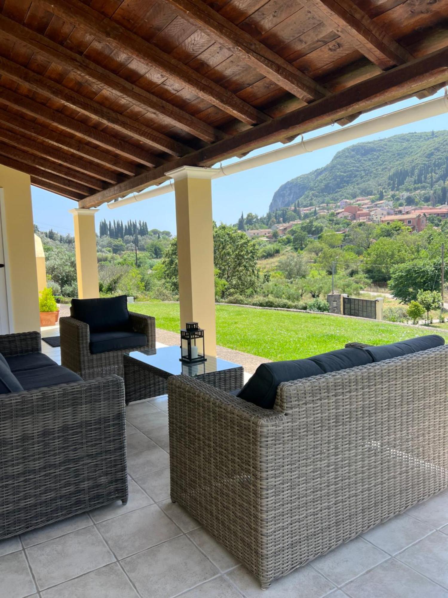 Villa Alexakis Doukádes Esterno foto